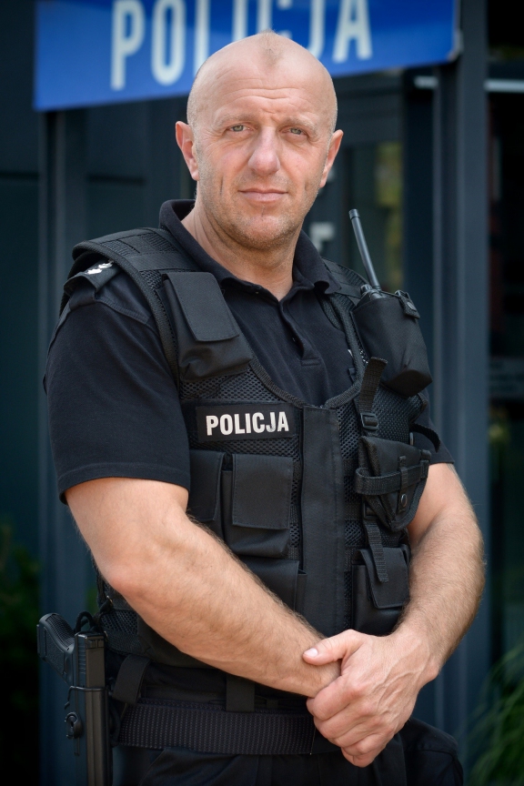 Mariusz Węgłowski w serialu Policjatki i policjanci (fot. Polsat)