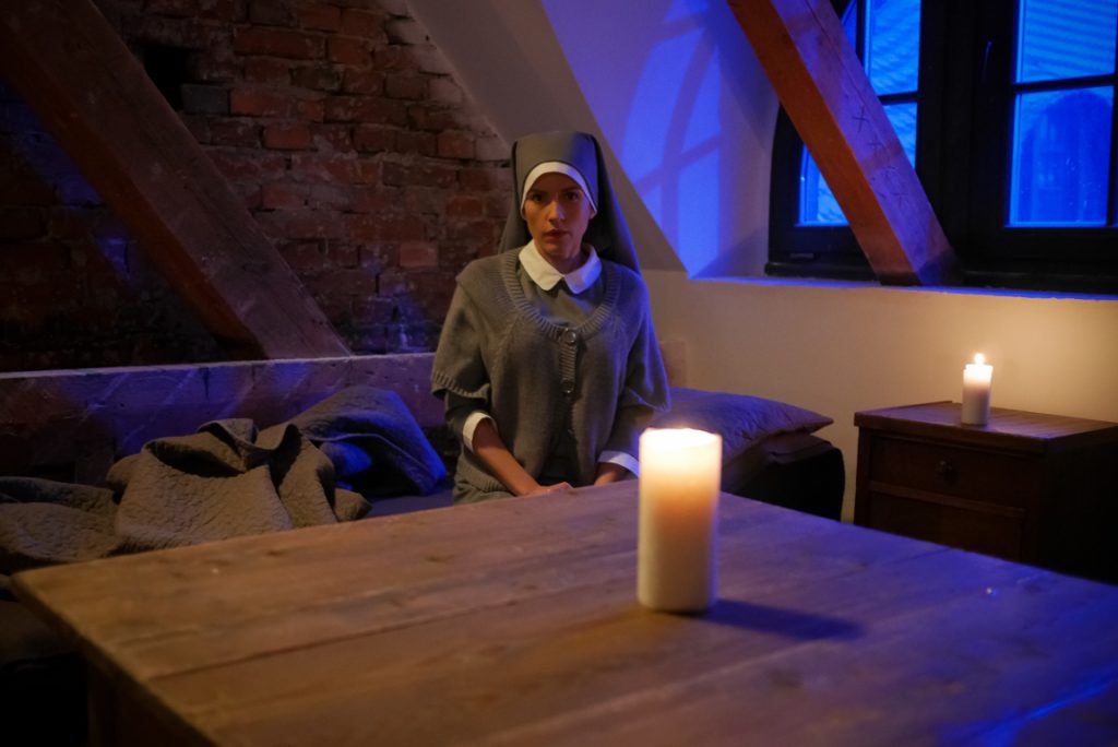 „Pierwsza miłość” – Malwina (Agnieszka Wielgosz) wstępuje do klasztoru! (fot. B.Bogielczyk)