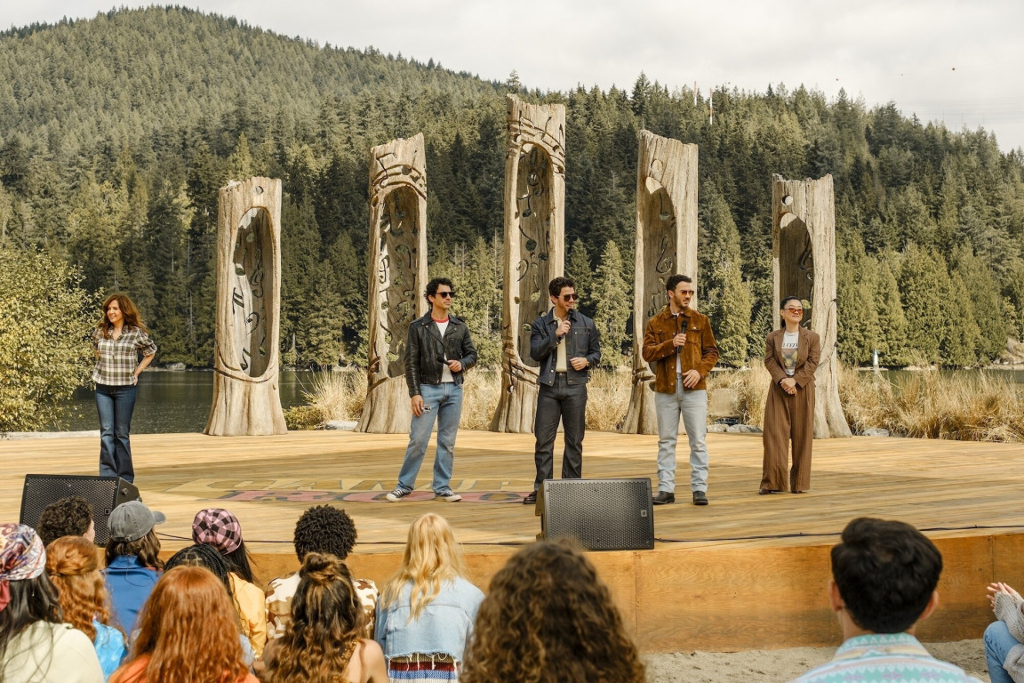 Demi Lovato znów jako Mitchie! „Camp Rock 3” już w Disney+ 2 Joe Jonas, Nick Jonas i Kevin Jonas wracają w filmie Camp Rock 3