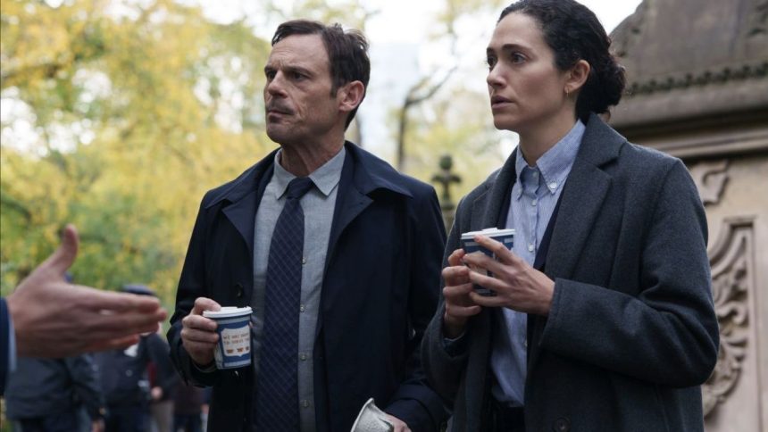 Emmy Rossum w serialu Obsesja