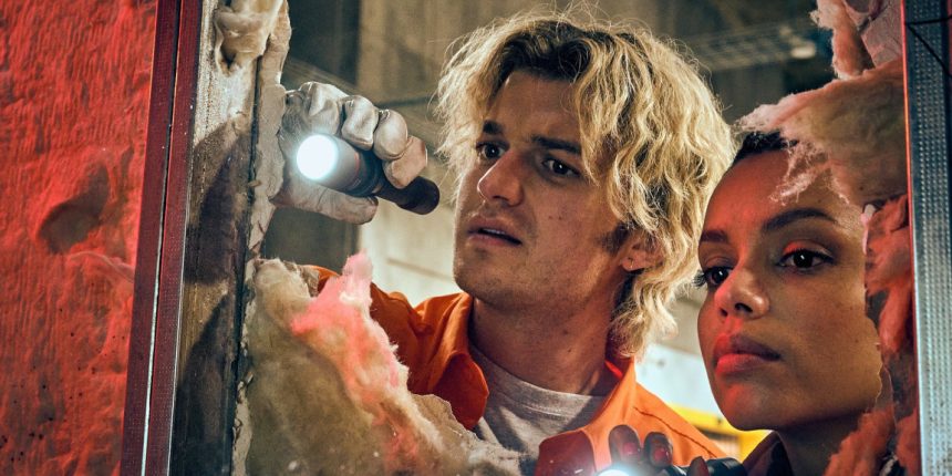 Joe Keery i Georgina Campbell w filmie Skażenie